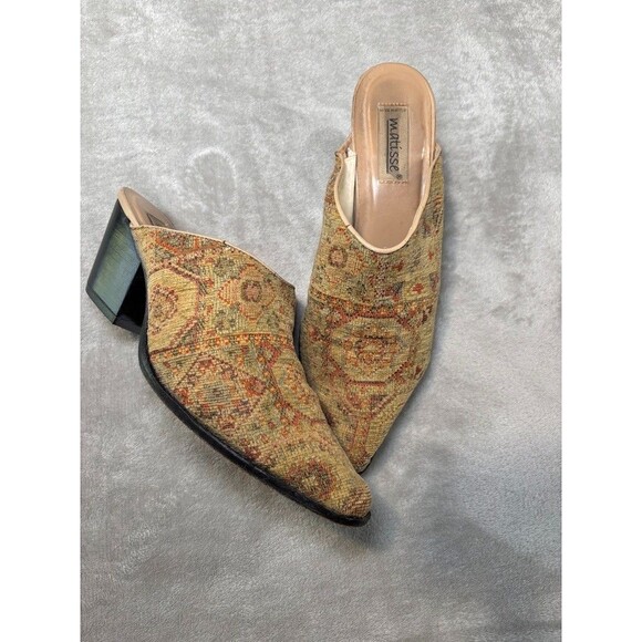 Matisse Tapestry Mules 10 | Boho Slip-On Mule | Vintage-Inspired Woven - Picture 6 of 7